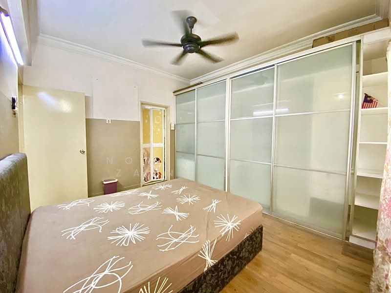 Condominium for Sale at Astana Putra - NORFADILAH ZAINUDDIN - Bedroom - PropertyGuru.com.my