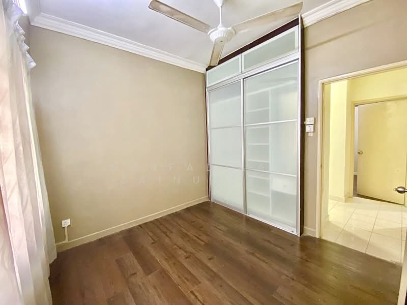 Condominium for Sale at Astana Putra - NORFADILAH ZAINUDDIN - Bedroom - PropertyGuru.com.my