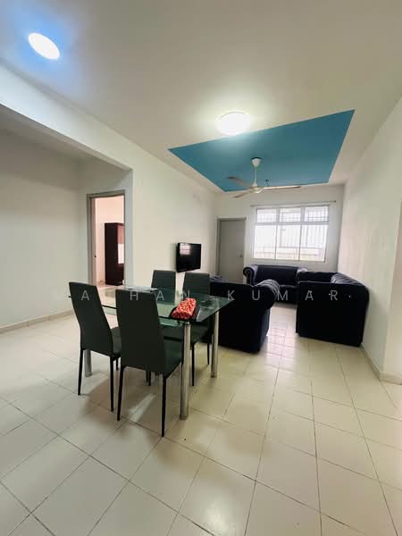 Apartment for Rent at Villa Krystal @ Bandar Selesa Jaya - Mathan Kumar - Living Room - PropertyGuru.com.my