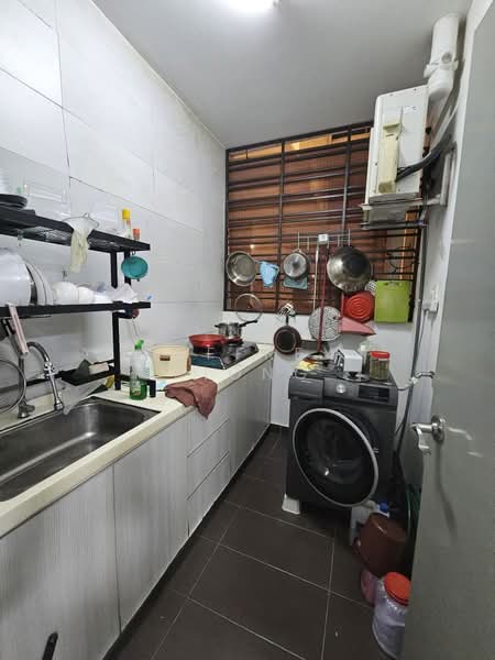 Servis Apartment untuk Dijual di D'Tasek Residences (Tasek Impian) - Jeffrey Kiong - Kitchen - PropertyGuru.com.my