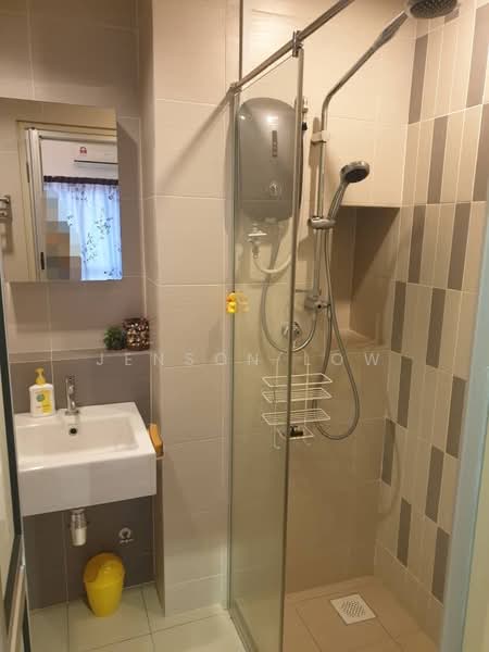 Servis Apartment untuk Dijual di SetiaWalk - Jenson Low - Bathroom - PropertyGuru.com.my