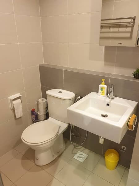 Servis Apartment untuk Dijual di SetiaWalk - Jenson Low - Bathroom - PropertyGuru.com.my