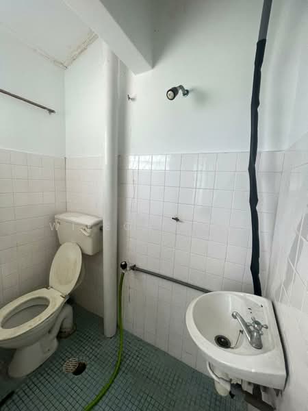 Rumah Teres 2-Tingkat untuk Dijual di Bandar Menjalara (Kuala Lumpur) - Wilson Wong - Bathroom - PropertyGuru.com.my