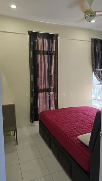 Kondominium untuk Dijual di The Peak Residences - Vincent Tan - Bedroom - PropertyGuru.com.my