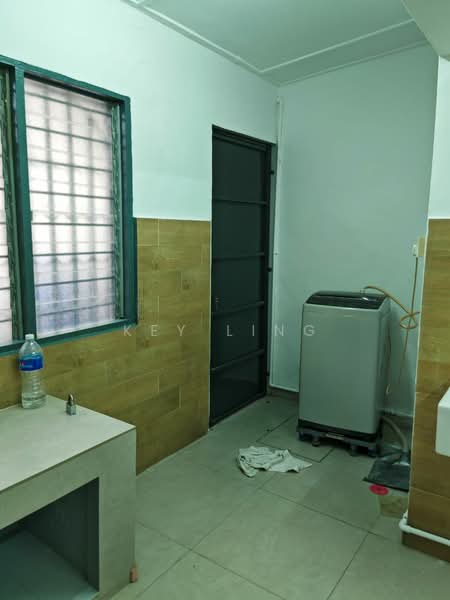 2-storey Terraced House for Sale in Taman Putra (Ampang) - Key Ling - Interior - PropertyGuru.com.my