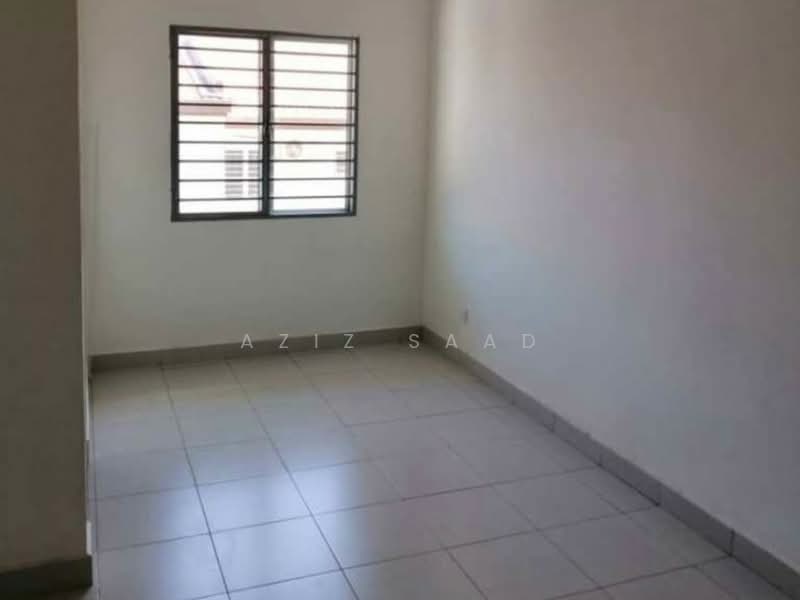 Rumah Teres untuk Dijual di Aman Putri (Sungai Buloh) - Aziz Saad - Interior - PropertyGuru.com.my