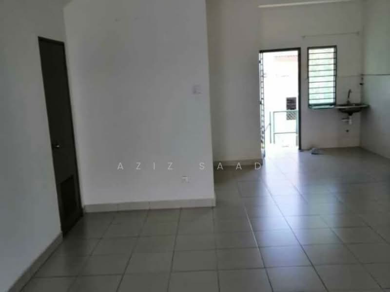 Rumah Teres untuk Dijual di Aman Putri (Sungai Buloh) - Aziz Saad - Interior - PropertyGuru.com.my