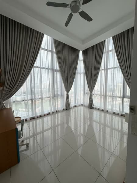 Kondominium untuk Dijual di Dua Menjalara - Chris Lee - View - PropertyGuru.com.my