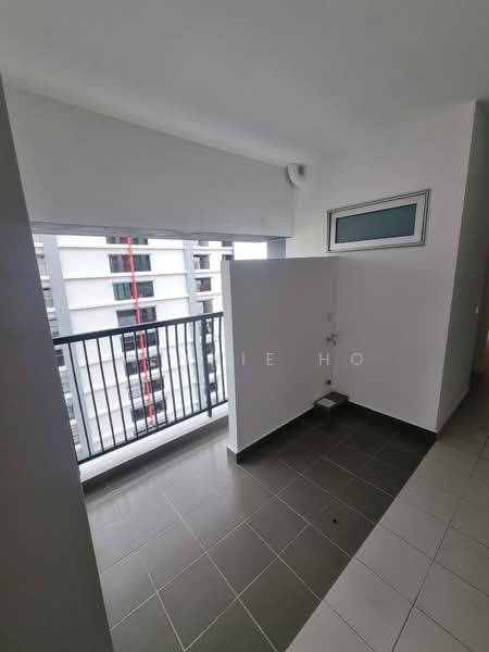 Apartment for Sale at Harmoni Elmina 1 @ City Of Elmina - Wennie Ho - Balcony - PropertyGuru.com.my
