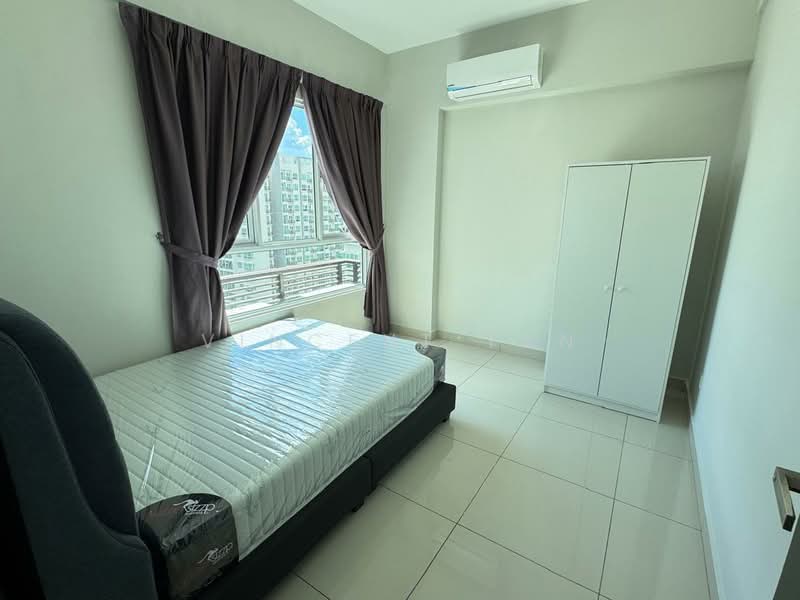 Kondominium untuk Disewa di Tropicana Bay Residences - Vincent Tan - Bedroom - PropertyGuru.com.my