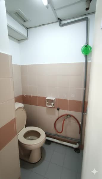 Pejabat untuk Disewa di Dataran Prima (Petaling Jaya) - Key Ling - Bathroom - PropertyGuru.com.my