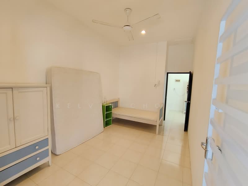 Rumah Teres 2 Tingkat untuk Dijual di Bandar Cyber Ipoh (Bandar Siber) (Ipoh) - Kelvin Chong - Bedroom - PropertyGuru.com.my