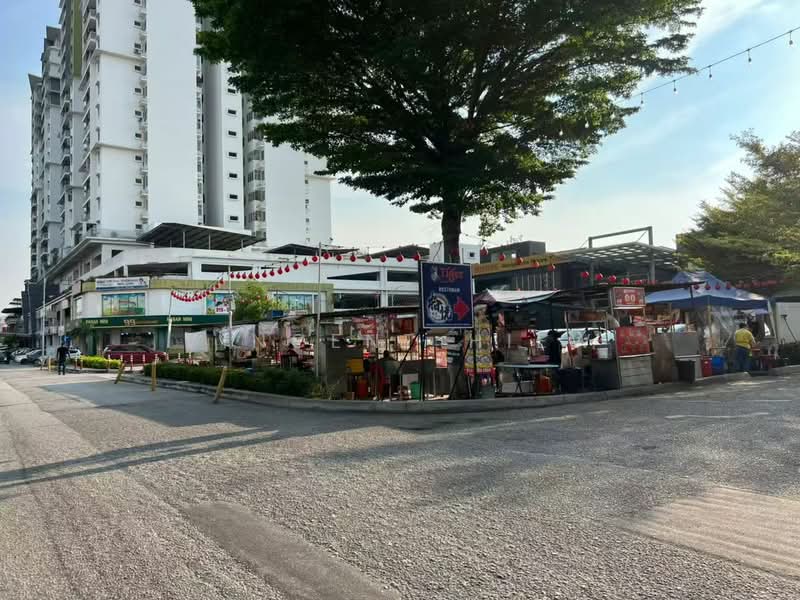 Condominium for Rent at Pearl Avenue - Vincent Hiew - Exterior - PropertyGuru.com.my