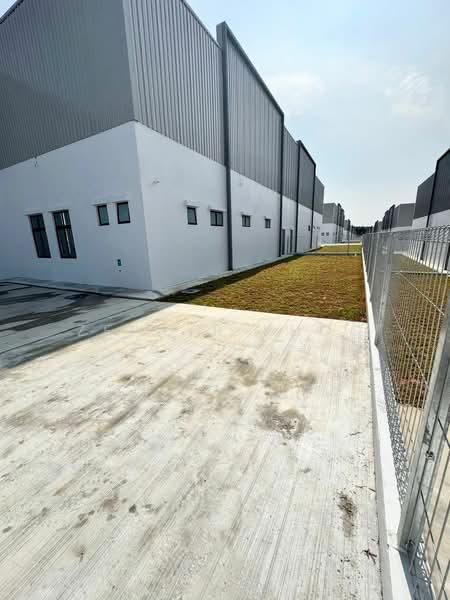 Kilang untuk Disewa di Eco Business Park 1 (Johor Bahru) - Zephyr Khoo - Exterior - PropertyGuru.com.my