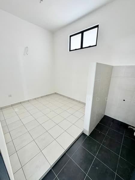 Kilang untuk Disewa di Eco Business Park 1 (Johor Bahru) - Zephyr Khoo - Interior - PropertyGuru.com.my