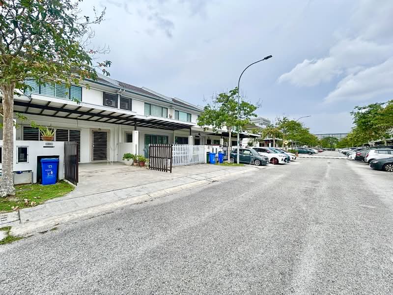 Terraced House for Sale in Shah Alam (Selangor) - NORFADILAH ZAINUDDIN - Exterior - PropertyGuru.com.my