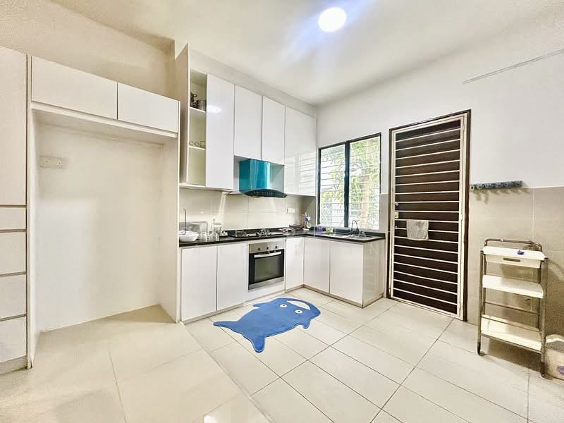 Terraced House for Sale in Shah Alam (Selangor) - NORFADILAH ZAINUDDIN - Kitchen - PropertyGuru.com.my