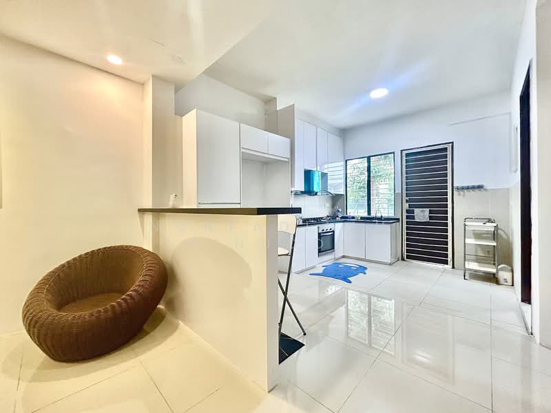 Terraced House for Sale in Shah Alam (Selangor) - NORFADILAH ZAINUDDIN - Kitchen - PropertyGuru.com.my
