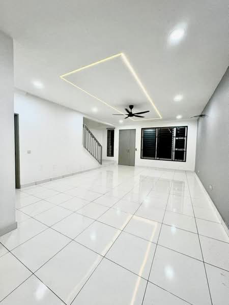 2-storey Terraced House for Sale in Setia Eco Gardens (Gelang Patah) - Zephyr Khoo - Living Room - PropertyGuru.com.my