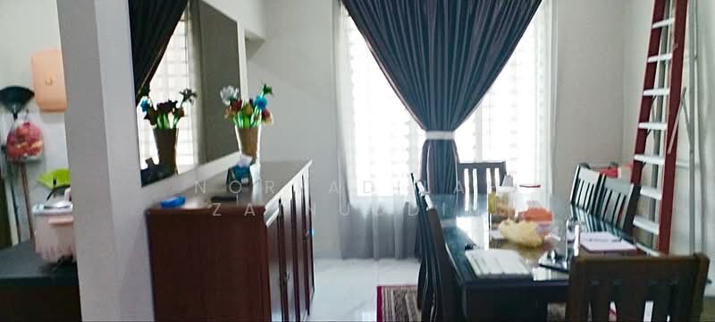 Bungalow for Sale in Semenyih (Selangor) - NORFADILAH ZAINUDDIN - Dining Room - PropertyGuru.com.my