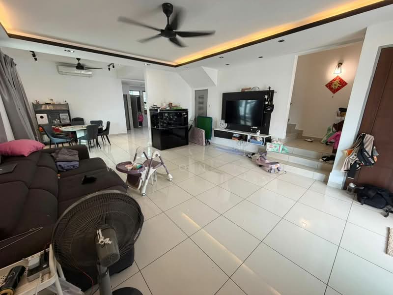 2-storey Terraced House for Sale in Bandar Dato Onn (Tebrau) - Winson Tan - Living Room - PropertyGuru.com.my