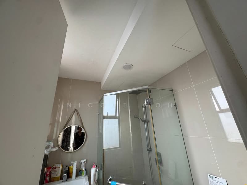 Servis Apartment untuk Dijual di Danau Kota Suite Apartments - Nicole Goh - Bathroom - PropertyGuru.com.my