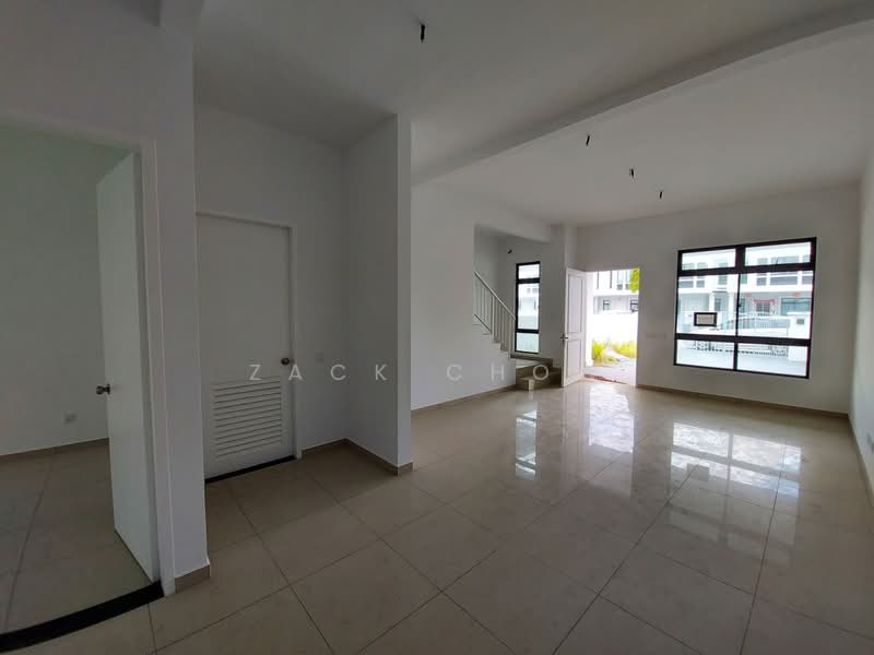 Rumah Teres untuk Dijual di Kota Masai (Pasir Gudang) - Zack Chow - Living Room - PropertyGuru.com.my