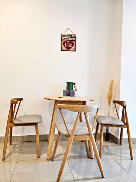 Servis Apartment untuk Disewa di Pacific Star - Ray Lee - Dining Room - PropertyGuru.com.my