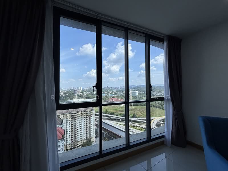 Servis Apartment untuk Dijual di KL Gateway Residences - Raymond Ling - View - PropertyGuru.com.my