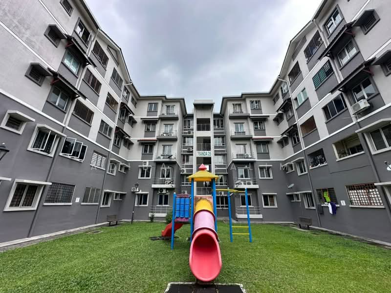 Pangsapuri untuk Dijual di Pangsapuri Randa - Adibah Salim - Exterior - PropertyGuru.com.my