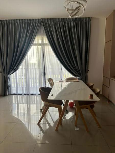 Rumah Teres 2-Tingkat untuk Disewa di Setia Safiro (Cyberjaya) - Liew She Anne - Dining Room - PropertyGuru.com.my