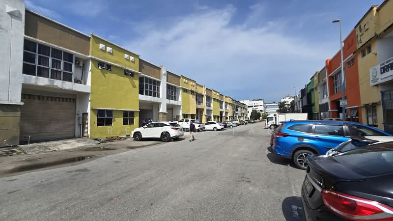 Factory for Rent in Kampung Bukit Kemuning (Shah Alam) - Rehvus Tan - Exterior - PropertyGuru.com.my