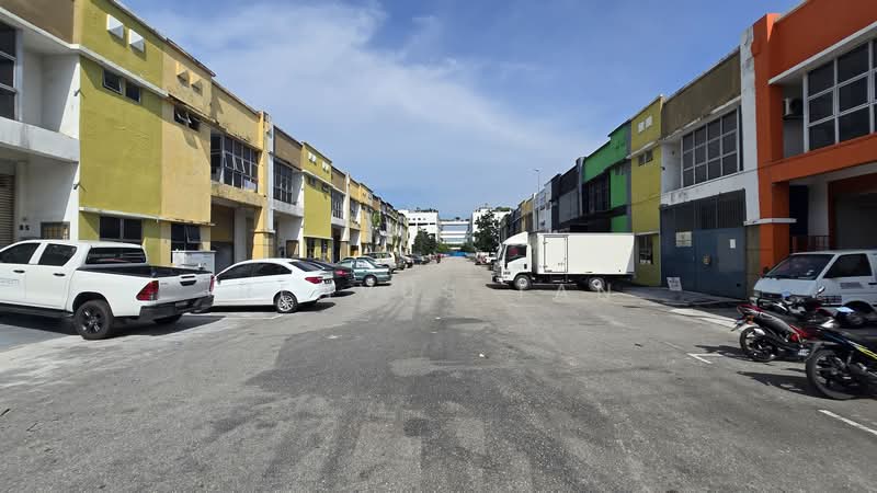 Factory for Rent in Kampung Bukit Kemuning (Shah Alam) - Rehvus Tan - Exterior - PropertyGuru.com.my