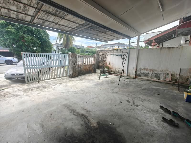 Rumah Teres 1 Tingkat untuk Dijual di Taman Ungku Tun Aminah (Skudai) - Jason Tan - Exterior - PropertyGuru.com.my