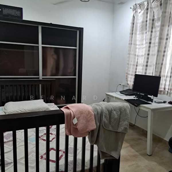 2-storey Terraced House for Sale in Taman Putra Perdana (Puchong) - Bernard Tay - Bedroom - PropertyGuru.com.my