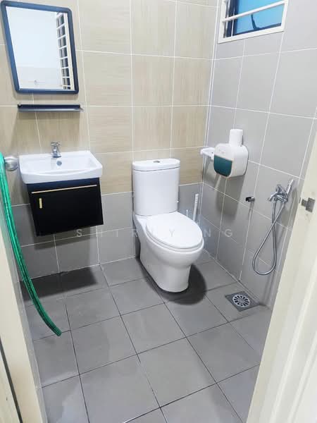 2-storey Terraced House for Rent in Rawang (Selangor) - Shirly Ng - Bathroom - PropertyGuru.com.my