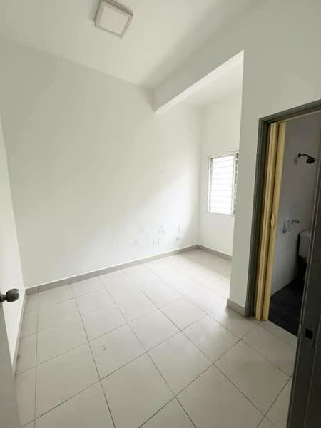 2-storey Terraced House for Sale in Aman Putri (Sungai Buloh) - Noraini Dahan - Interior - PropertyGuru.com.my