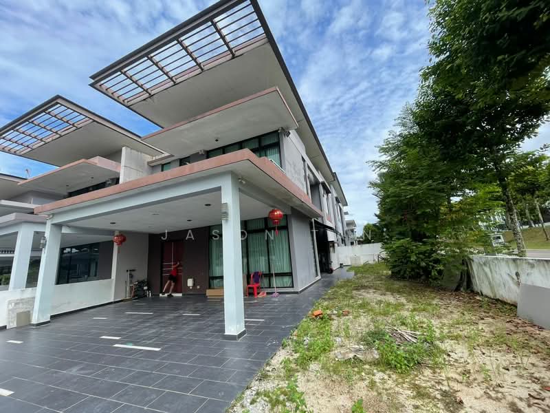 Cluster House for Sale in Taman Eco Cascadia (Tebrau) - Jason Tan - Exterior - PropertyGuru.com.my