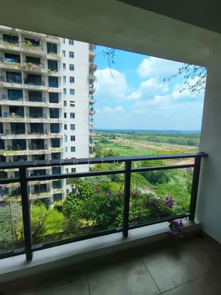 Apartment for Rent at Starview Bay @ Forest City - Japheth Ling - Balcony - PropertyGuru.com.my