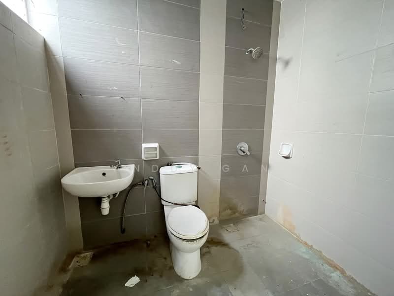 Rumah Berkembar untuk Dijual di Canary Garden (Klang) - Anddy Gan - PropertyGuru.com.my