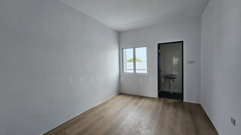 1-storey Terraced House for Sale in Kota Padawan (Kuching) - Leslie Loi - PropertyGuru.com.my