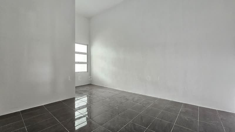1-storey Terraced House for Sale in Kota Padawan (Kuching) - Leslie Loi - PropertyGuru.com.my