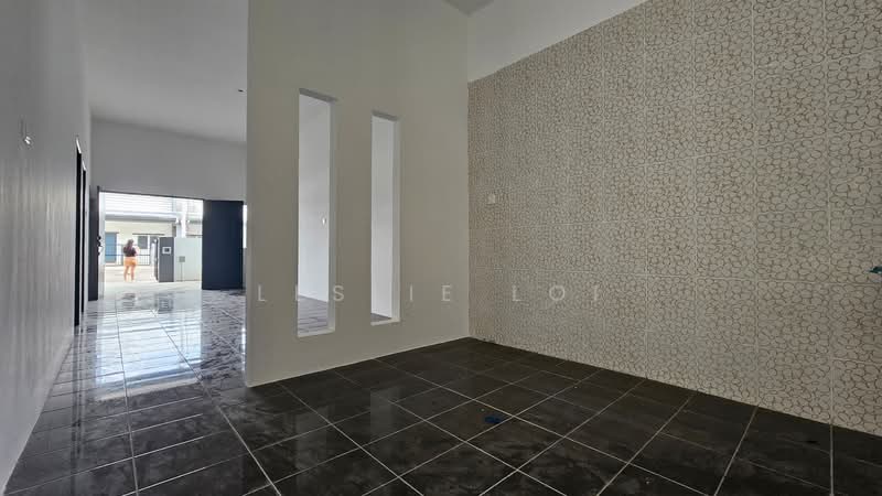 1-storey Terraced House for Sale in Kota Padawan (Kuching) - Leslie Loi - PropertyGuru.com.my
