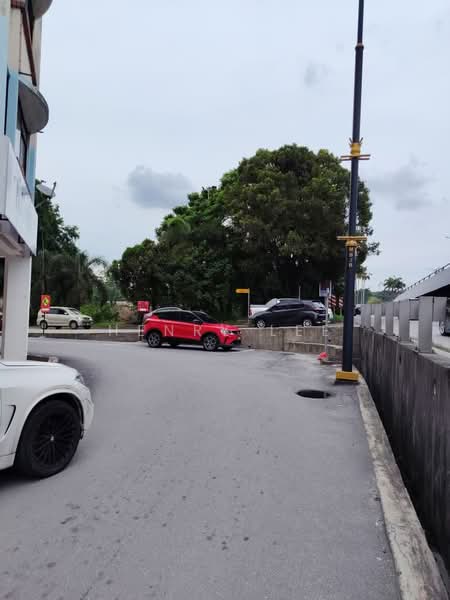 Shop / Office for Rent in Bandar Tiram (Ulu Tiram) - Henry Lee - Exterior - PropertyGuru.com.my