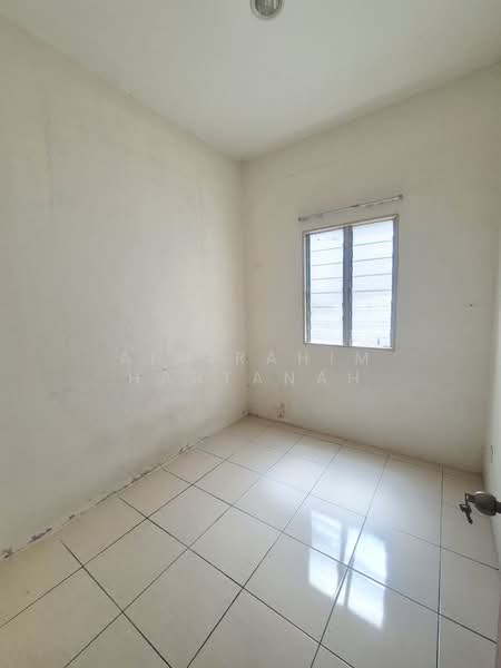 1-storey Terraced House for Sale in Bandar Saujana Putra (Tanjong Duabelas) - AimiRahim Hartanah - PropertyGuru.com.my