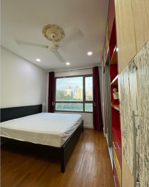 Kondominium untuk Dijual di The Capsquare Residences - Martin Lee - Bedroom - PropertyGuru.com.my