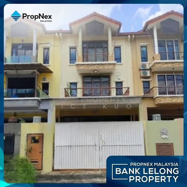 Rumah Teres 3 Tingkat untuk Dijual di Sentosa Villa (Kajang) - Alice Kuon - Exterior - PropertyGuru.com.my