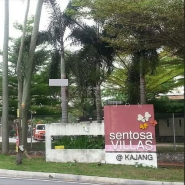 Rumah Teres 3 Tingkat untuk Dijual di Sentosa Villa (Kajang) - Alice Kuon - Exterior - PropertyGuru.com.my