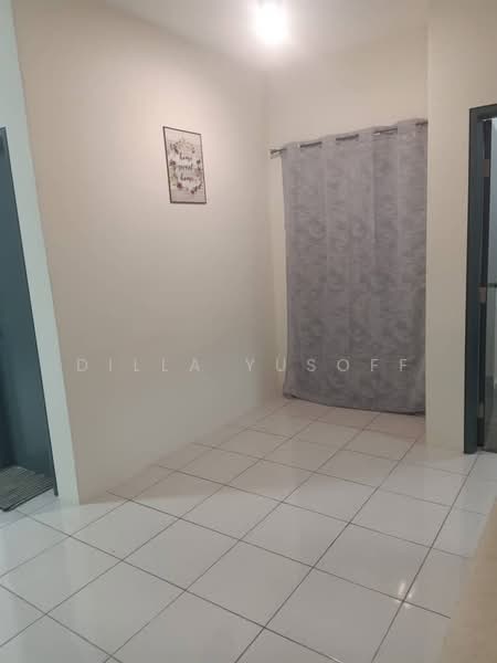 Townhouse for Rent in Cybersouth (Dengkil) - DILLA YUSOFF - PropertyGuru.com.my
