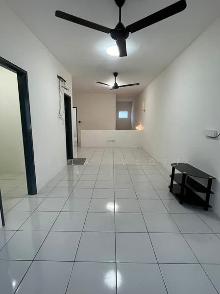 Townhouse for Rent in Cybersouth (Dengkil) - DILLA YUSOFF - PropertyGuru.com.my
